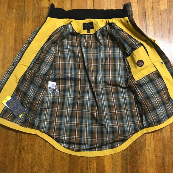 Pendleton Women Water Repellent Rain Coat - Picture 9 of 11